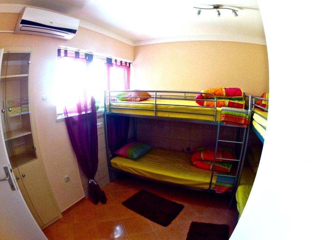 Backpackers Fairytale Hostel Split Bagian luar foto