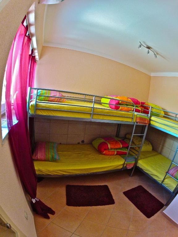 Backpackers Fairytale Hostel Split Ruang foto